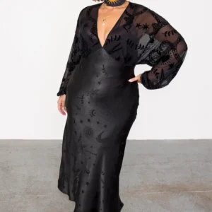 Never Fully Dressed Plus Sheer Sleeve Contrast Maxi Dress - Black